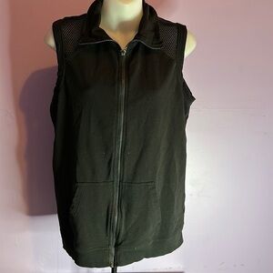 Fabletics Women's Black Full Zip Vest Size Medium Athletic Activewear